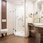 St Georg - 4* Ratisbona