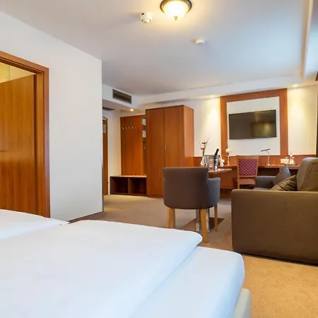 St Georg - 4* רגנסבורג