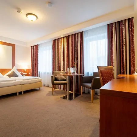 מלון St Georg - 4*